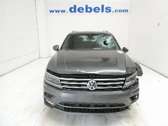 Schadeauto Volkswagen Tiguan HIGHLINE 2018/5