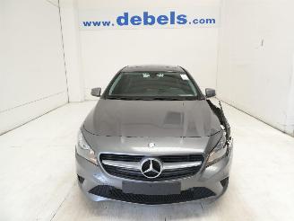 Vaurioauto  passenger cars Mercedes Cla-klasse 1.5 D 2016/5
