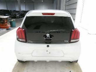 Peugeot 108 STYLE picture 12