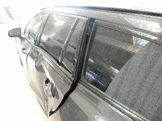 Volvo V-60 PLUS DARK picture 5