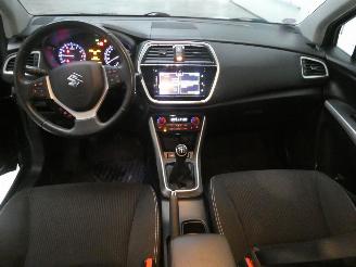 Suzuki SX4 S-CROSS GL + picture 12