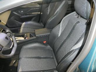 Peugeot 308 III ALLURE picture 18