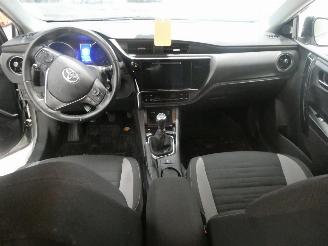 Toyota Auris COMFORT picture 18