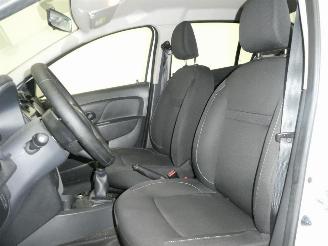 Dacia Logan  picture 18