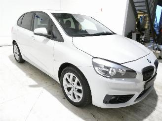 BMW 2-serie 2.0D  D picture 14