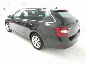 Skoda Octavia AMBITION picture 9