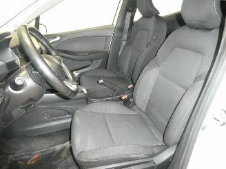 Renault Clio 1.0 TCE picture 15