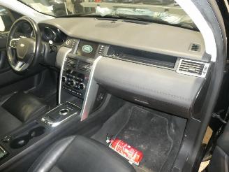 Land Rover Discovery Sport 2.0D SPORT picture 14