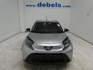 damaged passenger cars Toyota Aygo PLAY 1.0 VVT-I 2025/5