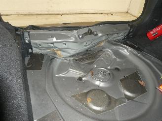 Volkswagen Tiguan COMFORTLINE picture 32