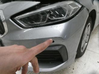 BMW 1-serie HATCH 1.5D picture 9