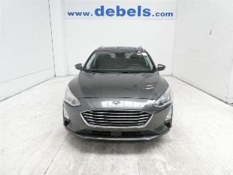 Unfallwagen Ford Focus TITANIUM 2019/2