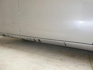 Citroën C4-picasso 1.2 picture 14