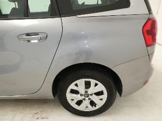 Citroën C4-picasso 1.2 picture 8