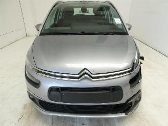 Citroën C4-picasso 1.2 picture 2