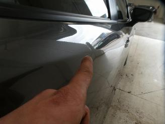 Mazda 2 HYBRID picture 11