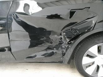 Tesla Model Y Y picture 6