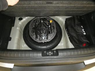 Kia Stonic 100 PULSE DCT picture 25