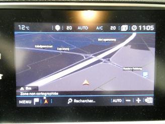 Peugeot 308 II SW STYLE picture 20