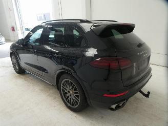 Porsche Cayenne E-HYBRID picture 4