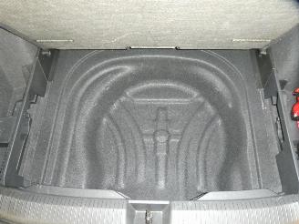 Volkswagen Golf 2.0D VARIANT LIFE picture 26