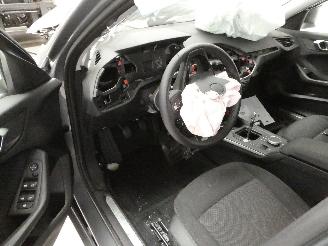 BMW 1-serie HATCH I picture 13