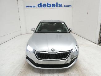 uszkodzony samochody osobowe Skoda Scala ACTIVE 2020/8