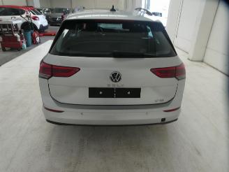 Volkswagen Golf VARIANT LIFE picture 5