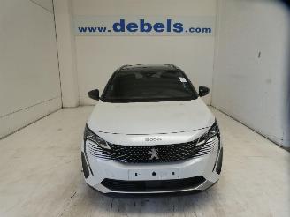 Damaged car Peugeot 5008 II GT 2022/7