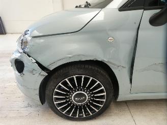 Fiat 500 LAUNCH EDITION picture 6