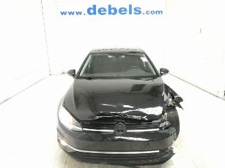 Voiture accidenté Volkswagen Golf COMFORTLINE 2018/5