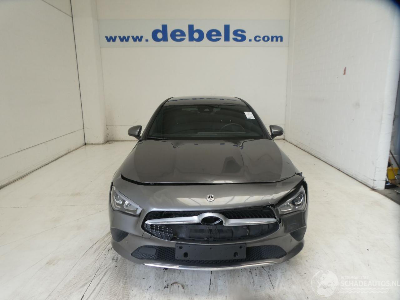 Mercedes 200-280 CLA  E