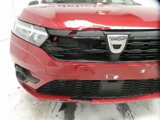 Dacia Sandero III ESSENTIA picture 3