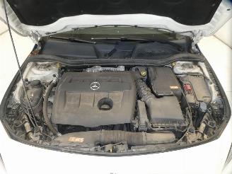 Mercedes Cla-klasse 180 CDI/ 180 picture 24