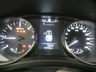 Nissan Qashqai 1.5D picture 16