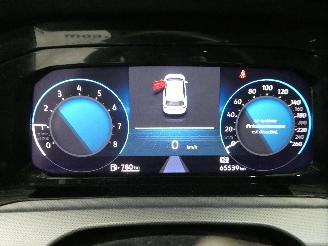Volkswagen Golf  picture 12