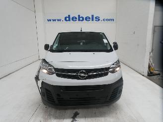 Unfallwagen Opel Vivaro 1.5 TURBO 2022/9