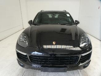 Porsche Cayenne  picture 2