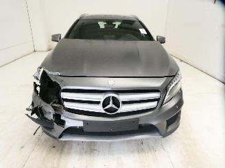 Mercedes GLA 180 picture 2