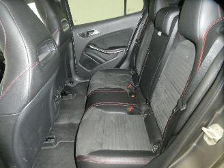 Mercedes GLA 180 picture 20