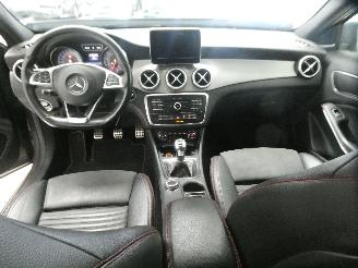 Mercedes GLA 180 picture 15