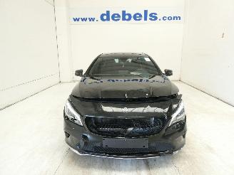 skadebil auto Mercedes Cla-klasse 2.2D 200 D 2019/6