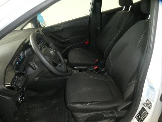 Ford Fiesta TREND picture 15