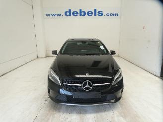 damaged passenger cars Mercedes A-klasse 1.5D A 180 D 2017/12