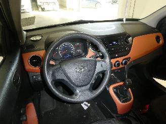 Hyundai I-10 I 10 AIR picture 17