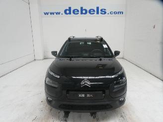 damaged passenger cars Citroën C4 FEEL 2017/3