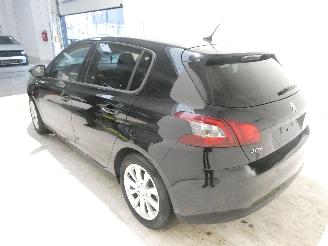 Peugeot 308 II STYLE picture 4