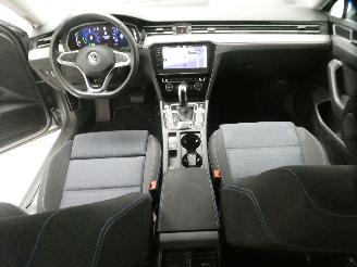 Volkswagen Passat GTE picture 14