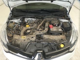 Renault Clio  picture 18