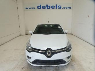 Schadeauto Renault Clio  2019/9